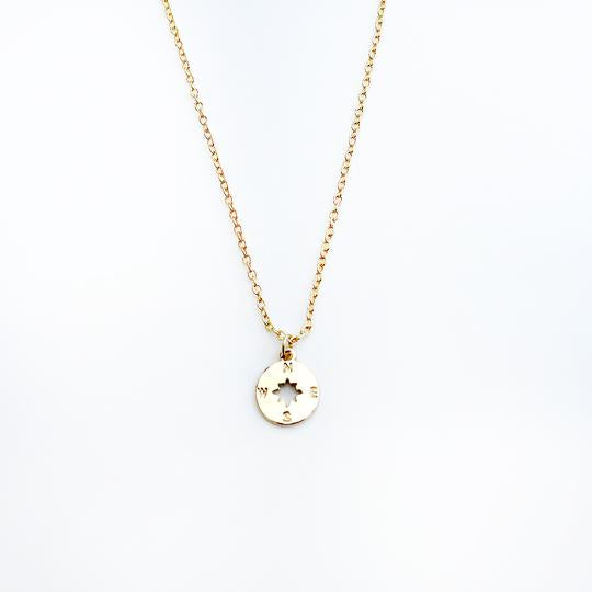 Lucky Feather Amazing Mom Necklace - Compass