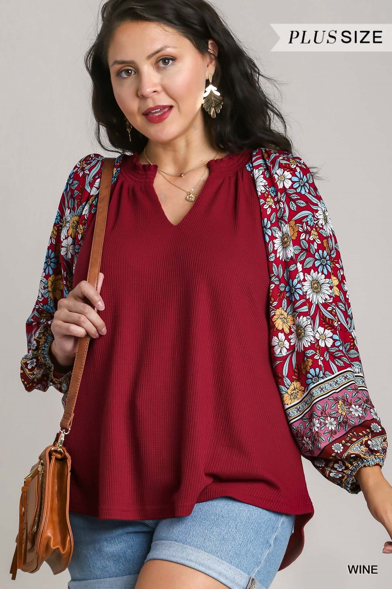 Umgee Waffle Knit Floral 3/4 Puff Sleeve Top - Curvy