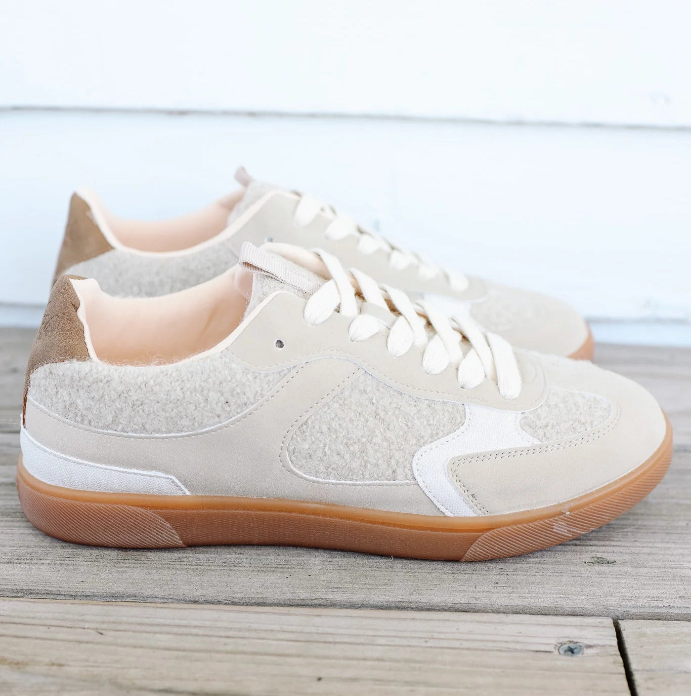 Blowfish Tastic Sneaker - Oatmeal/Tan