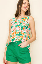 Staccato Green Stretched Cotton Twill Shorts