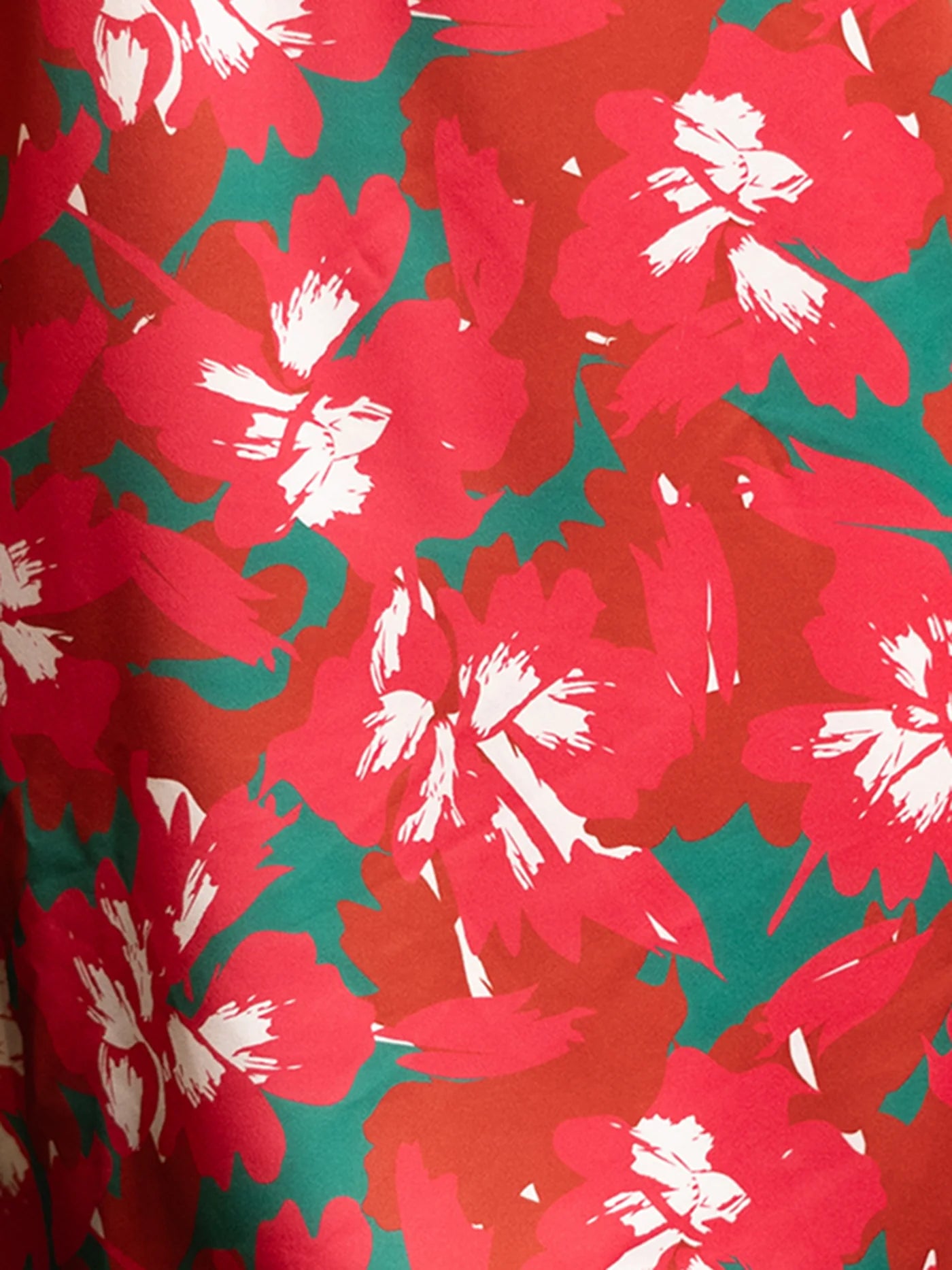 Michelle McDowell Quinn Top - Pretty Poinsettias